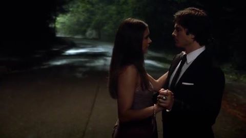 iStandByIAN's tweet photo. #DelenaDance 
#DelenaForever ❤ #TVDFinale #6x22 http://t.co/etKAz5NTO3