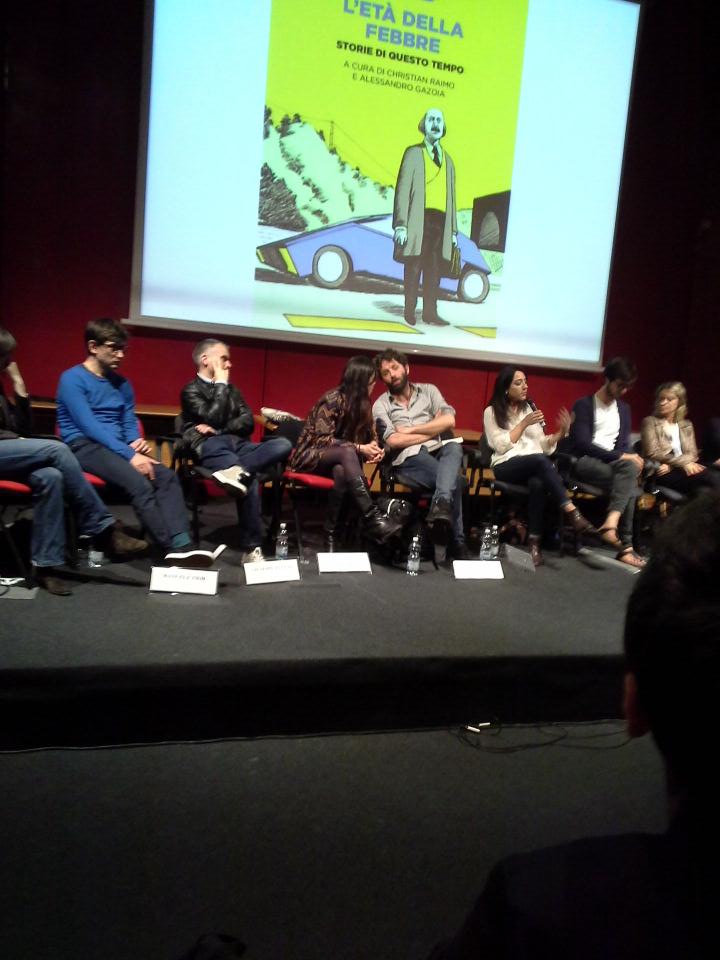 CasaLettori's tweet photo. @CDurastanti non ha costruito un personaggio sconfitto in #LEtàDellaFebbre @minimumfax
#BloggerInSalto http://t.co/P8K7GiDkXA