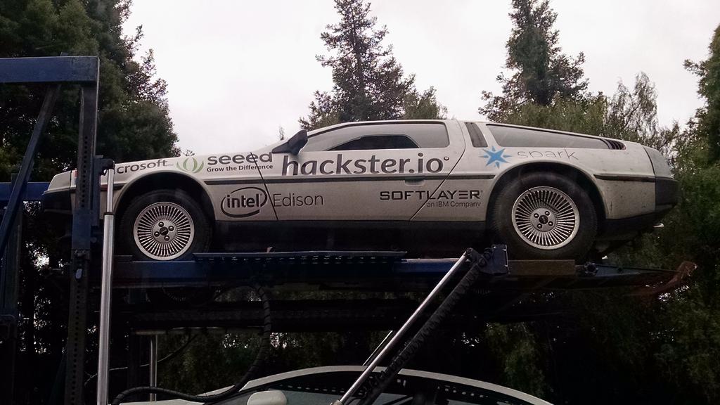 aspenacq's tweet photo. Your #delorean is on its way @hacksterio #i880 #seenineastbay http://t.co/YzdgCAzSdm