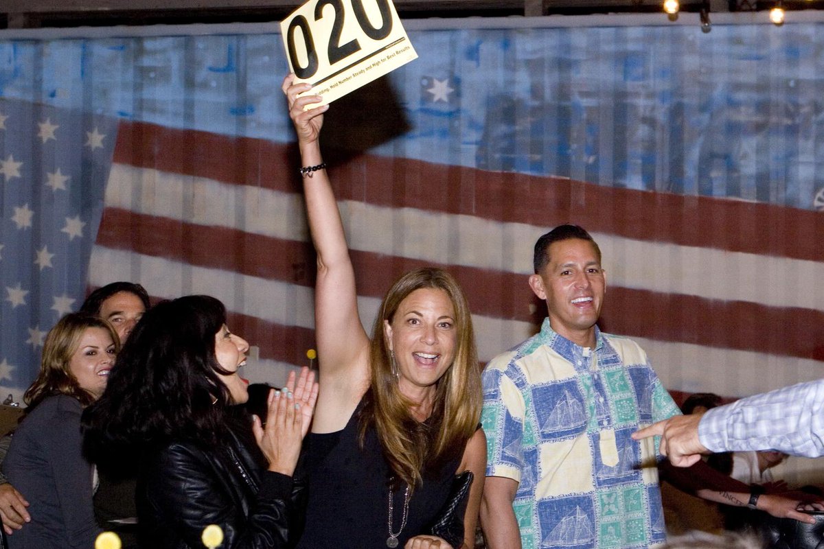 Backyard Bash raises $52K for homeless children in Orange County (PHOTOS) bit.ly/1Jljvu5 #daretocare