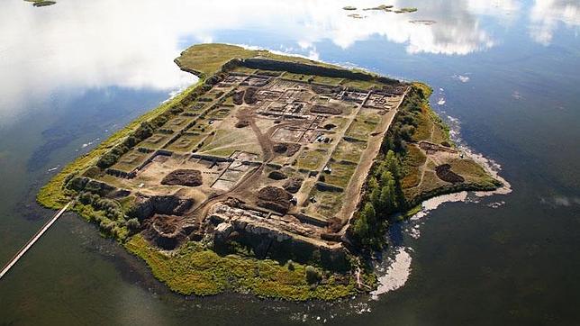 mivenespana's tweet photo. "Por-Bajin, las ruinas más enigmáticas de Siberia" http://t.co/hckvISWhdj http://t.co/djldOiHv22