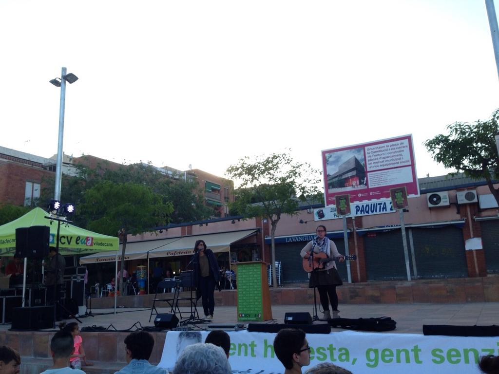 Donant suport amb la nostra música a <a href="/icvviladecans/">ICV Viladecans</a>. Per les polítiques socials i d'esquerres! #UnintLesquerra