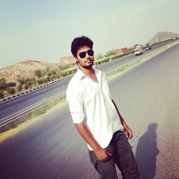 PrincePrawal's tweet photo. #NH11 #Jaipur #Summertime #Freetime http://t.co/q6LA2d9x9h