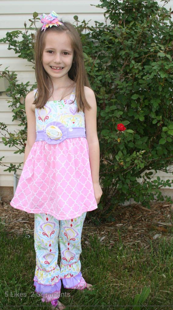 Rya_Bella's tweet photo. We love happy girls! Miss Emma is rocking our Jamie Set! Beautiful picture, beautiful girl! #RyaBella #southernbelle http://t.co/Ud0fuVFgqF