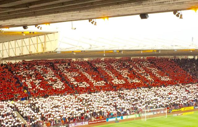Betting_World's tweet photo. Middlesbrough fans tonight
#UTB http://t.co/q5rRQvRGpO