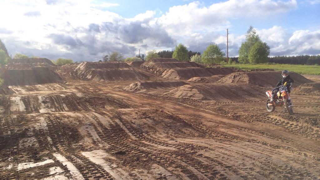 #JJ_racers_race_track_