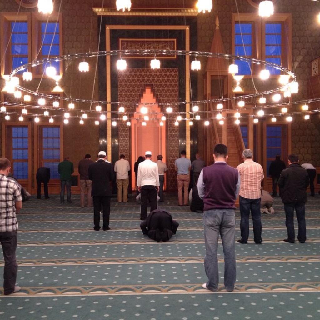 Miraç gecesi kalplere huzur getirsin Müslüman alemine hayırlara vesile olsun 
Herkese iyi Akşamlar...