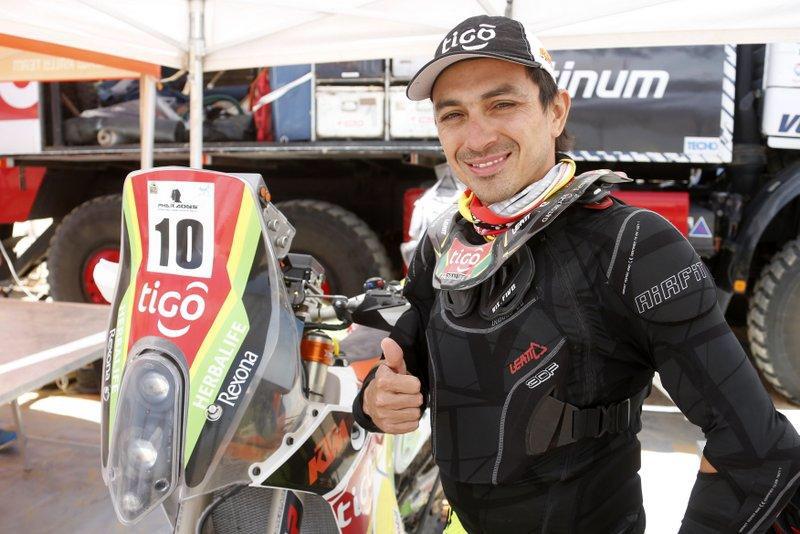 officialleatt's tweet image. @chavo_mx1 is ready to roll in his Leatt swag! #LeattSafe #ProtectionRedefined