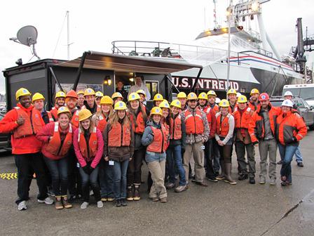 FishFinest's tweet photo. Wear your PFD to work Day - Hey @livetobesalty & @safestcatch thanks for the reminder to #wearPFD always when on deck http://t.co/L3MwBvFL2V