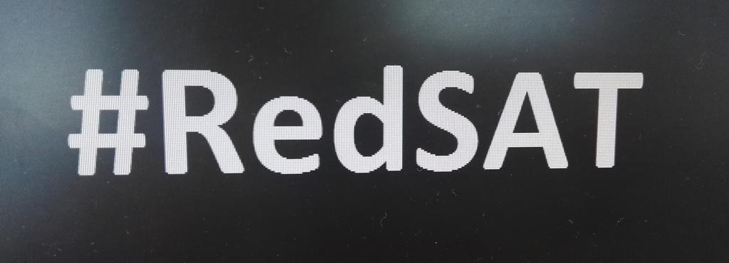 lourdeshercules's tweet photo. Mañana un mes de la desarticulación de #RedSat ¿Qué avances consideran que se han tenido? ¿Cuáles son los pendientes? http://t.co/7LB2jglwJp