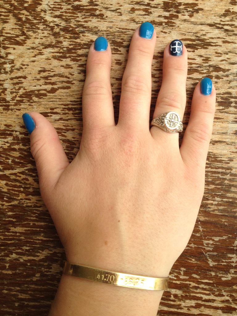 smcbelles's tweet photo. Coordinates to the Avenue on bracelets for #BellesGrad2015 - it will always lead you home. http://t.co/3U8ea0NpSY