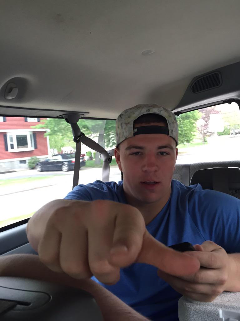 jmarella4's tweet image. Happy birthday brotha #rapevan