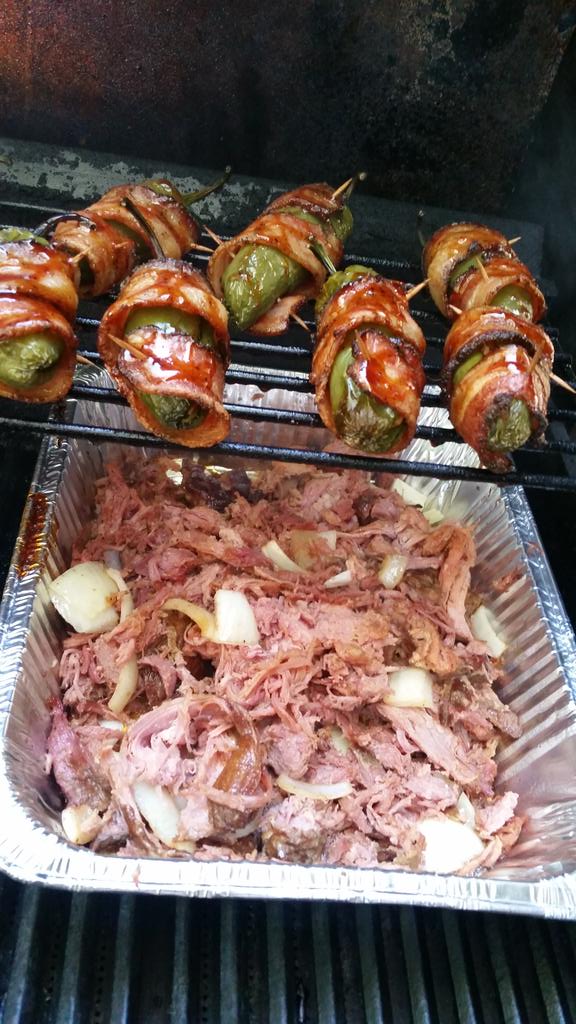 JRBBQBEER's tweet photo. Pulled pork and our infamous #baconwrappedjalapeños #IPAsidedish http://t.co/7JBRqLYMUN