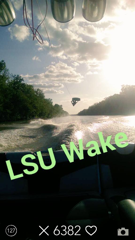 BestofYeti's tweet photo. Lake Days #LSU http://t.co/9kPJUgBQKm