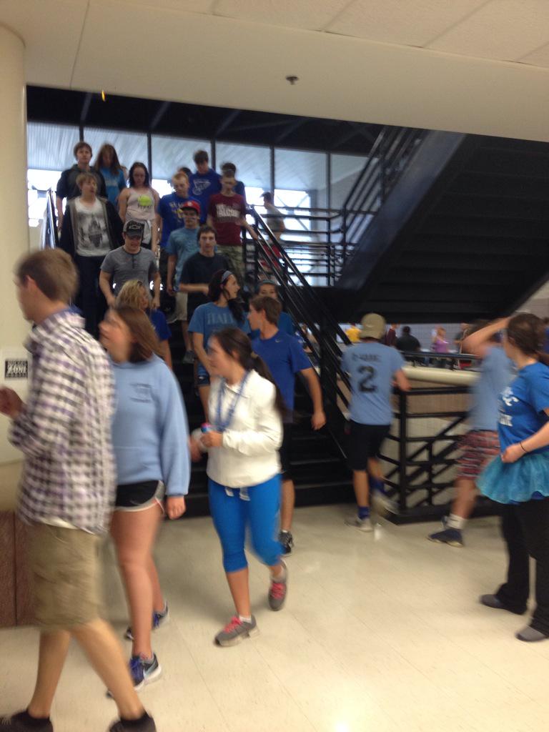 ReneeTrotier's tweet image. Our new seniors are moving a lot slower at the end. #alltuckeredout