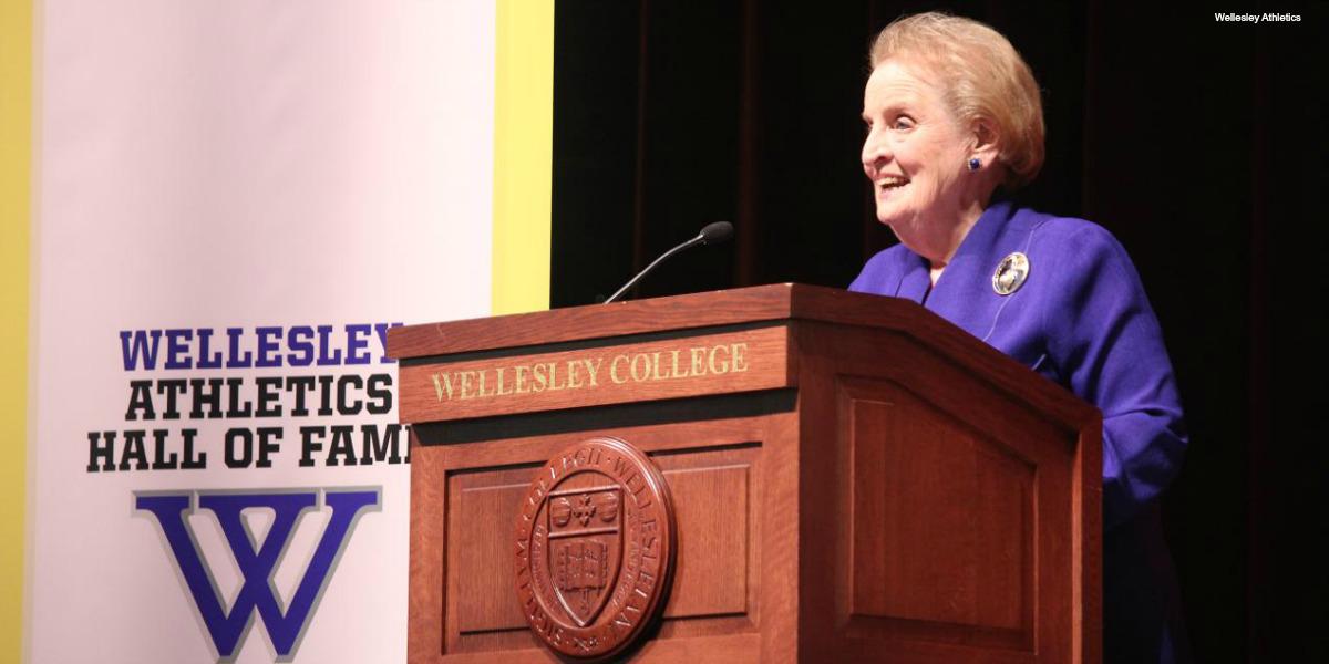 Happy birthday Madeleine Albright, an NCAA Teddy Award winner who swam, rowed & played field hockey at Wellesley! 