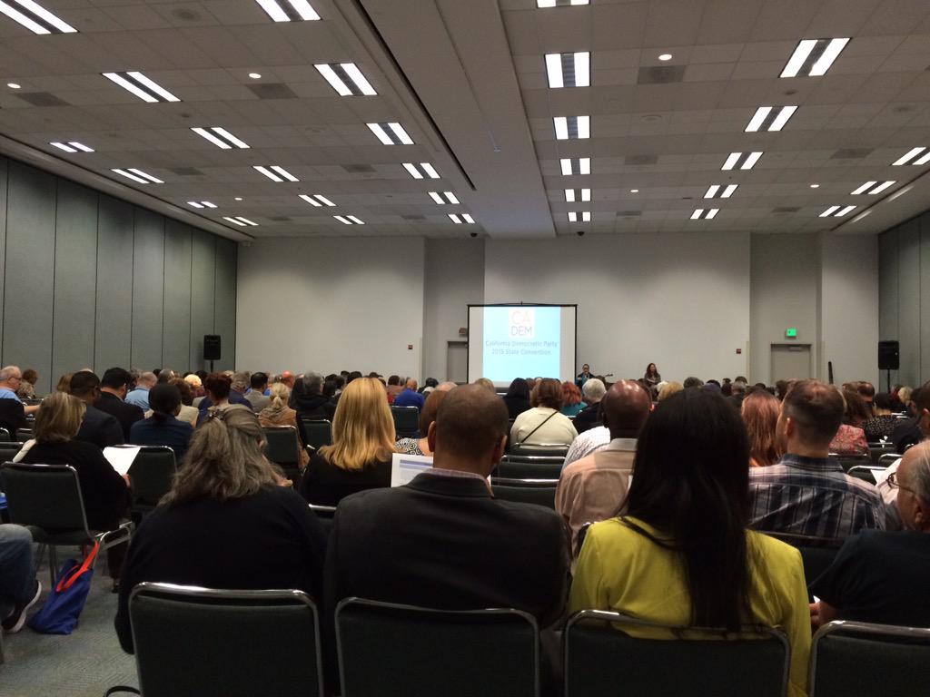 A full house at the new delegate orientation for #CADem2015 in Rm 204B. Wow! Welcome everyone! #DemsLead #AcciónDem