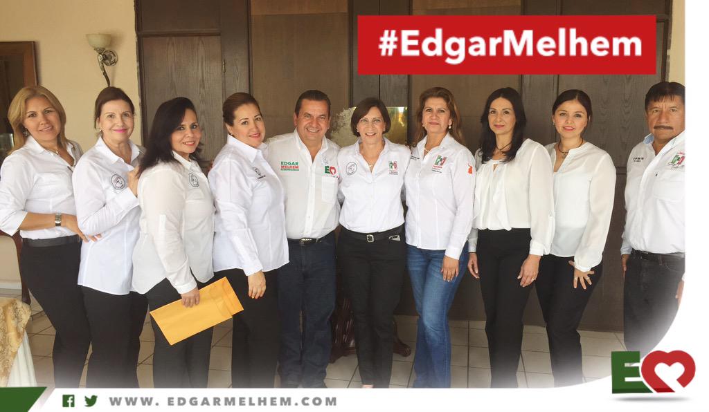 edgarmelhem's tweet photo. Agradezco a mi amiga @S_HernandezF  Presidenta del @ONMPRI_Tam la invitación a su reunión de Trabajo en #ValleHermoso http://t.co/u4I0mHRISx