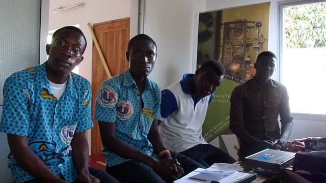 nativ_IS's tweet photo. Team des développeurs d'#UCCAO présents à ce RDV #Tech au @woelab. #Hack4Dev @senamekoffi #Team228 @EFIXXSTUDIOSCCO http://t.co/UAQU0ASszj