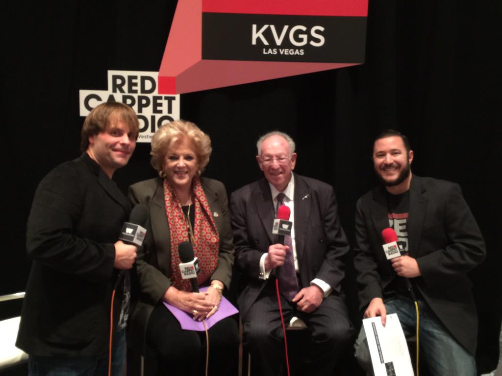 1079VGS's tweet photo. #Chammer (yes, that's a thing) with #Vegas royalty @OscarBGoodmanLV & @mayoroflasvegas 2015 #BBMAs #RedCarpetRadio http://t.co/AES4RwO9bG