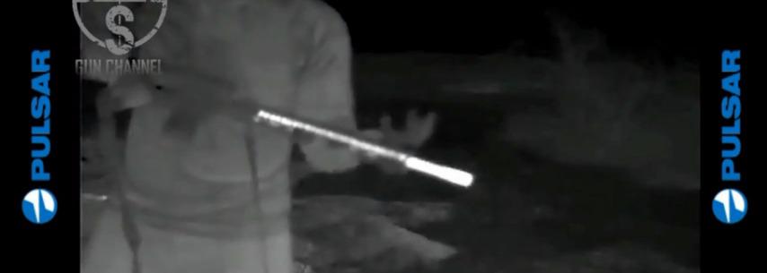 Heating up an AR-15 with Thermal Optics younggunstv.com/collection/8/p…