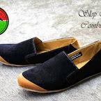 Eka_Rah's tweet photo. Moofeat slop Olga Black, size 40-44, 160rb http://t.co/wK5yWRi9Ru