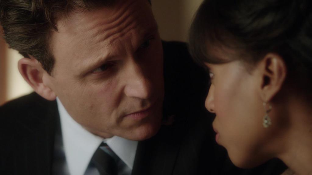1AmbitiousBarb's tweet photo. #OlitzMagic ❤️❤️❤️ @tonygoldwyn @kerrywashington http://t.co/35rpwM2D8c