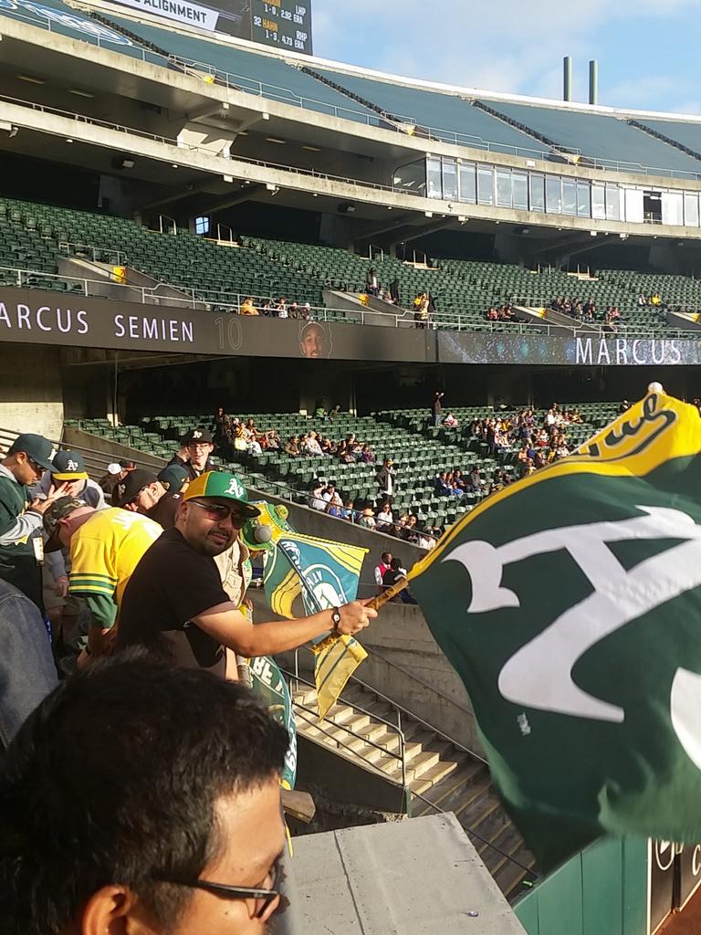 Section148's tweet photo. Another day in the #RFB ! http://t.co/vY8tRDhODX