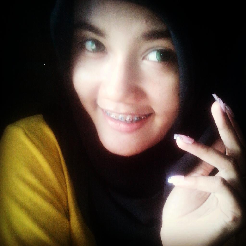 devi_ryanda tweet picture