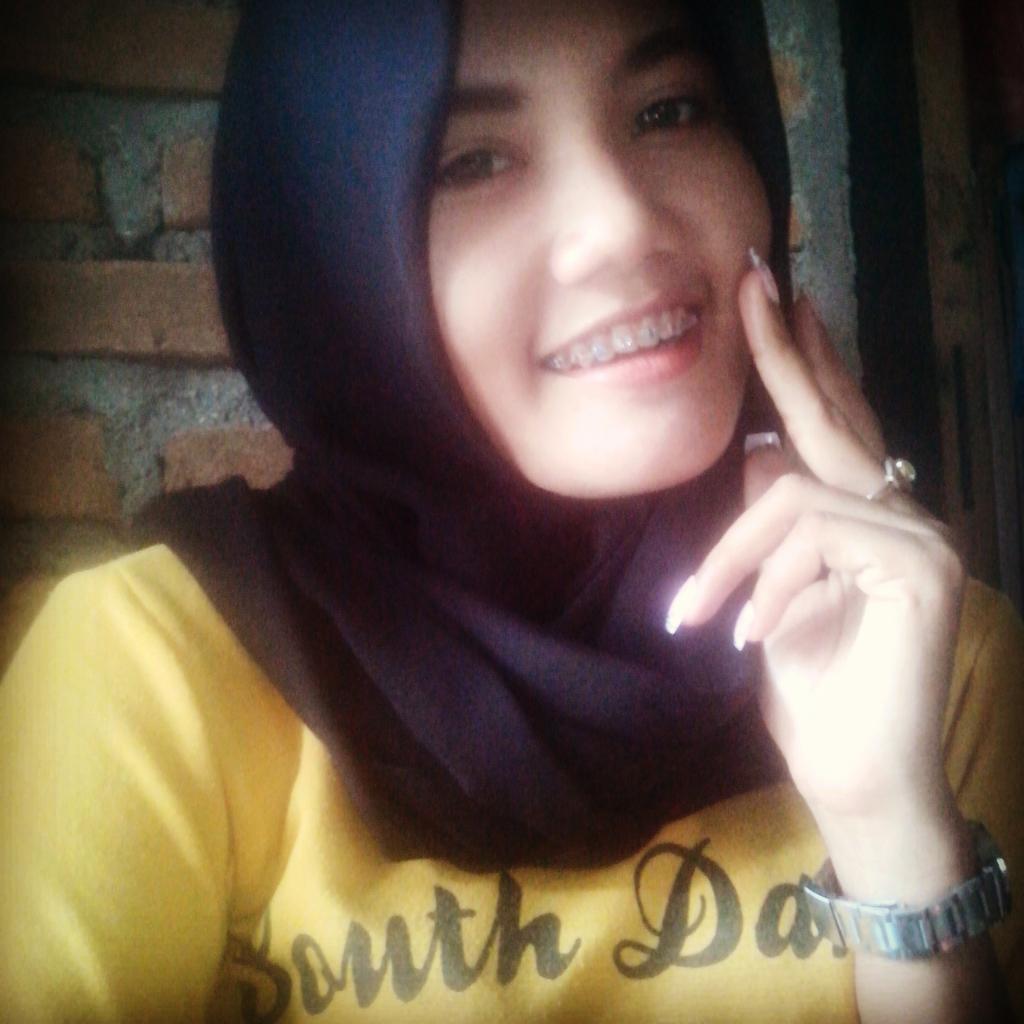 devi_ryanda tweet picture