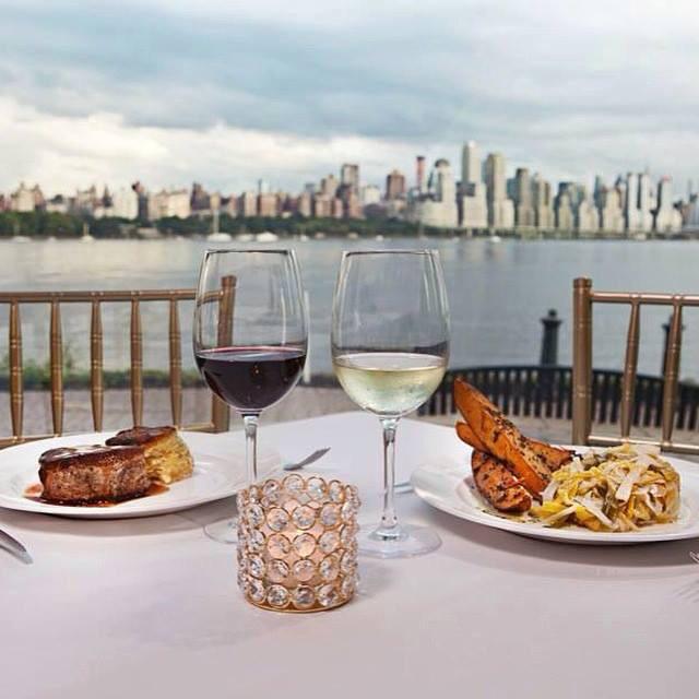 JerryCamm's tweet photo. Tonight we enjoy #dinner &amp; #drinks + the view of #NYC at @WatersideNJ | music by @djalexperez @Johnny_Budz 2018617767 http://t.co/LrBrLmd0Vo