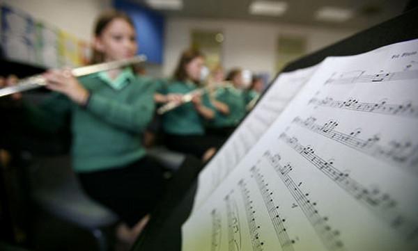 GiveANote's tweet photo. Marching Band Helps Students Learn Time Management: http://t.co/7tTaj4Nl9U #band #marchingband http://t.co/xdFvrbeEpi