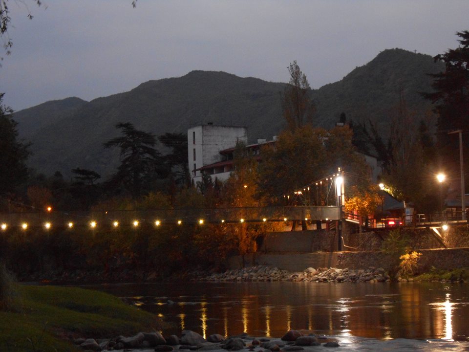 TurismoStaRosa's tweet photo. Una caminata a la vera del río es una excelente manera de finalizar la semana. 
RT si vos también la disfrutarías! http://t.co/vquPnPB9Bn