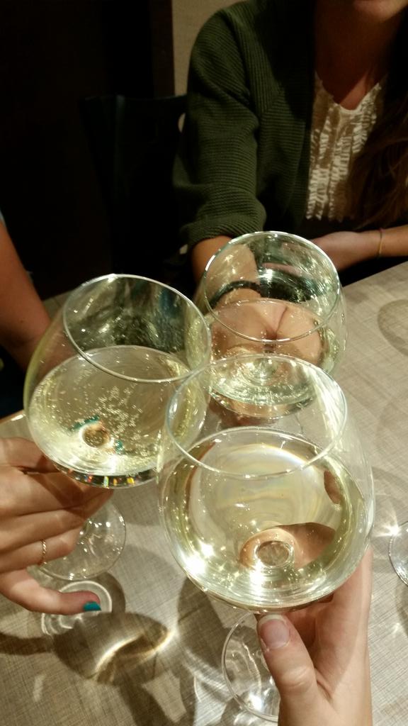Laquelbc's tweet photo. El primero del infinito.
Al fin del mundo si hace falta 💜∞
@PatryBoresaBo @maryia93 #sole http://t.co/QbBqheY78Q