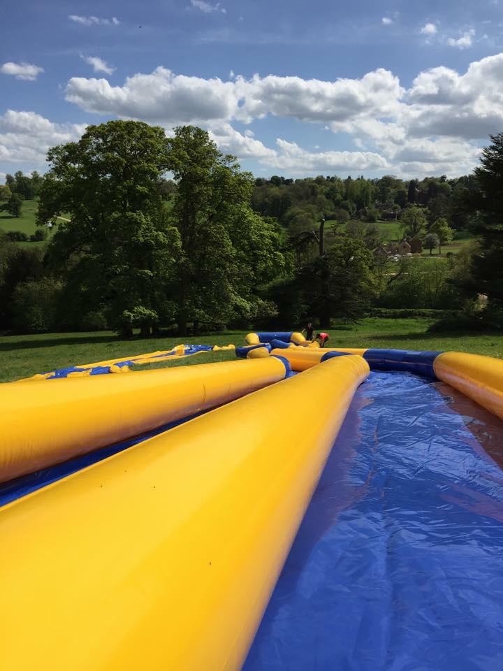 kili2016's tweet photo. Eek @RoughRunners in the morning. Can't wait to try the slide! @bentowersey http://t.co/w2Nh9NjRwQ