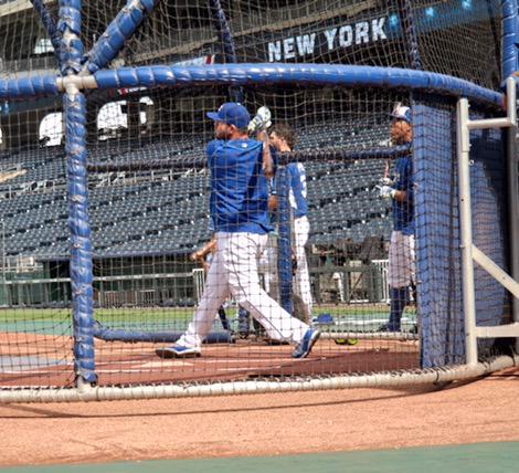 Royals's tweet image. It&apos;s good to be back. #cagework #foreverroyal