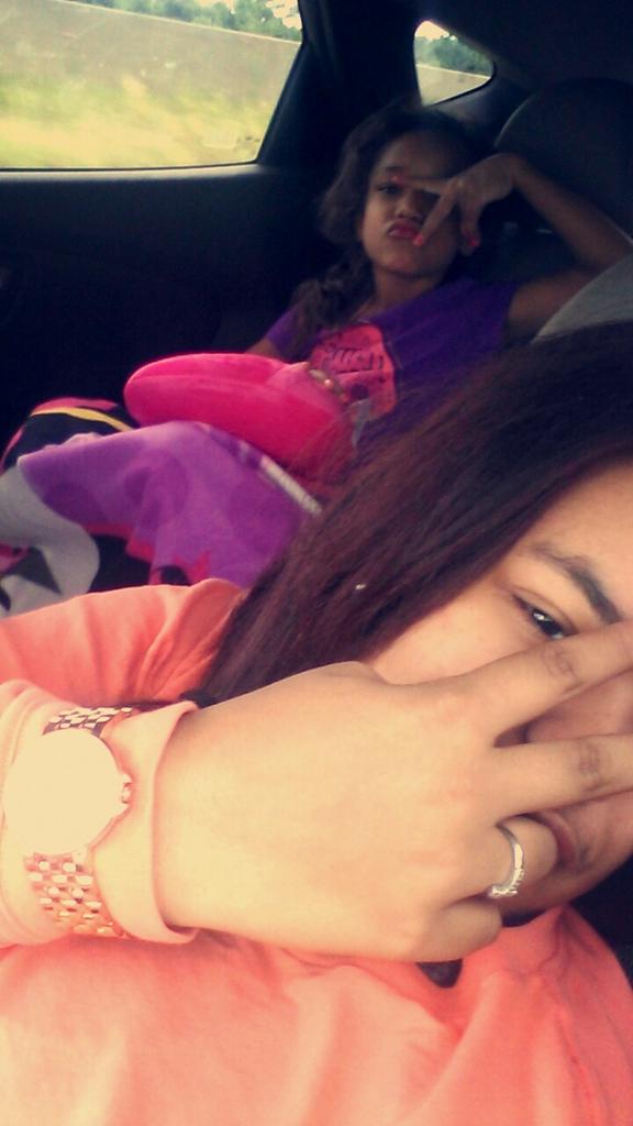 WrapsWithKelly's tweet photo. My crazy girls 😇😍💜 http://t.co/iPjZKz7IZk