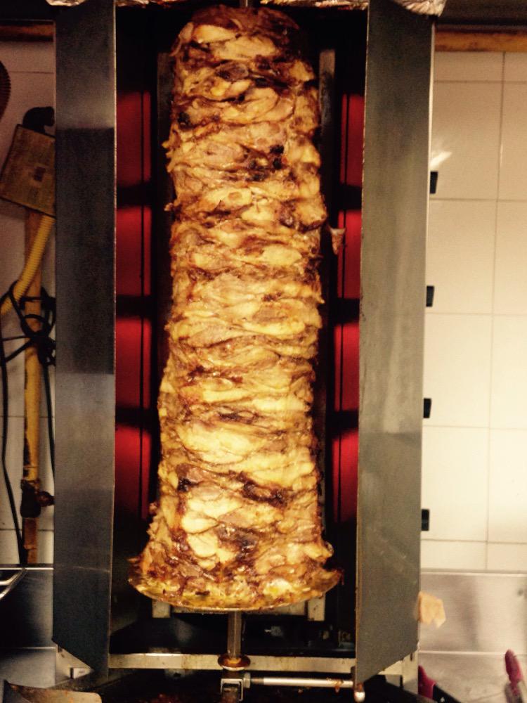 Ariyanaptrbro's tweet photo. Best shawarma in town! Come on by! Open till 12 tonight @GeorgeStPtbo @downtownPtbo http://t.co/Vk2t8P1MYQ