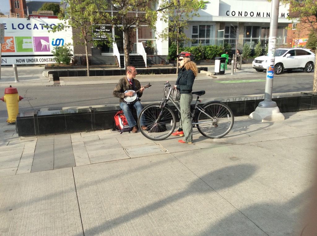 ExperimentalMusicCa tweet media