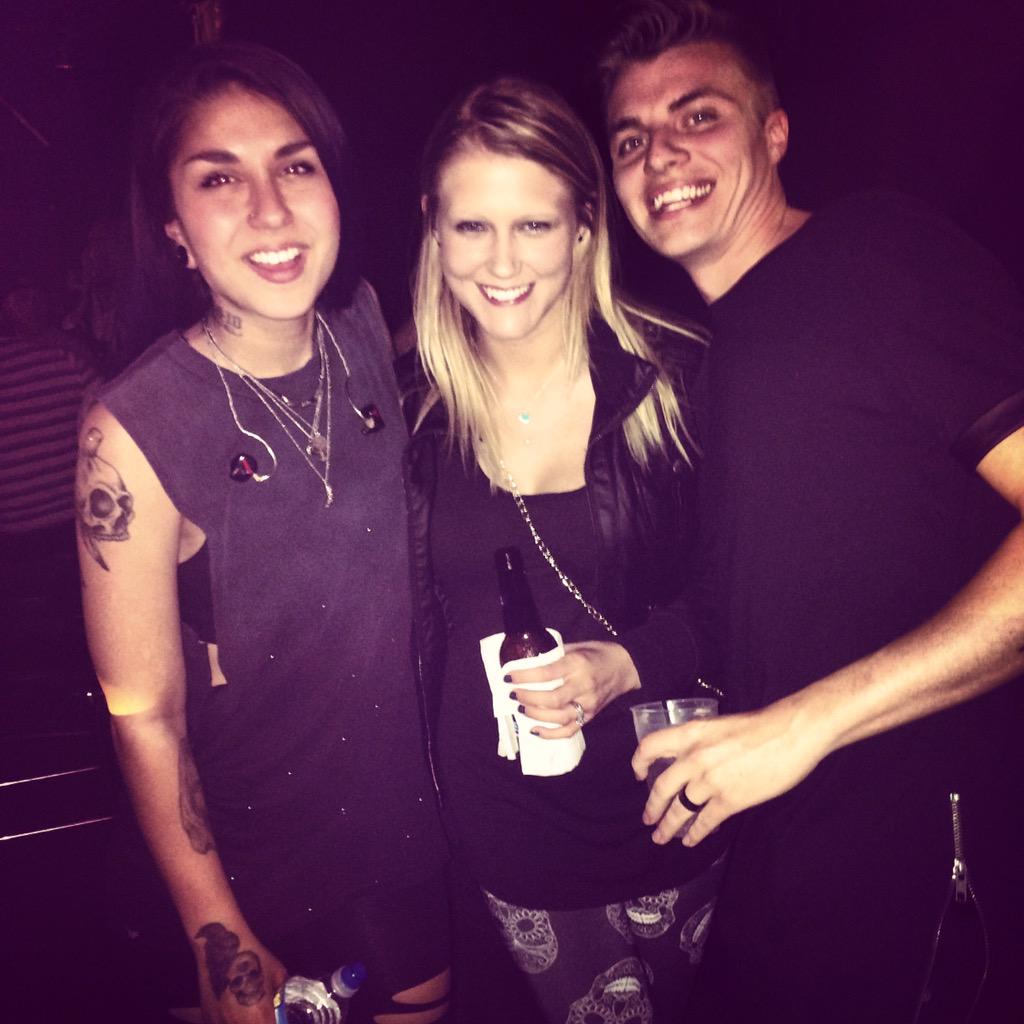 brittbootx's tweet photo. @krewellayasmine @Krewella @greggwalrod ❤️💀❤️ http://t.co/IoBtHVTzo5