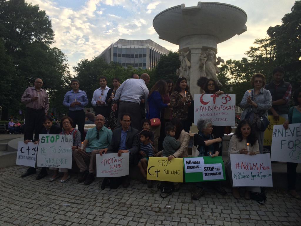 advopak's tweet photo. Pakistanis in DC to show solidarity with victims of #KarachiBusAttack #IsmailiBusAttack #PakistanisAgainstTerrorism http://t.co/0BgCUFRsyE