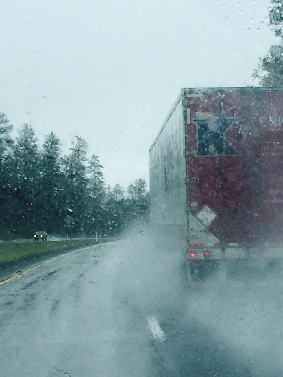 KarenBrownTV's tweet image. Raining outside Flagstaff...morning snow already melted in Kachina village @azfamily