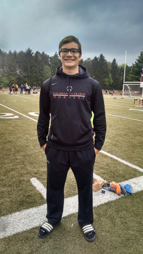 CoachJeffMcNeil's tweet photo. @PaulForhan Congrats to Paul Forhan on his new shot put school record - 48'0"! #NorthernPride http://t.co/EL5ResS0Me