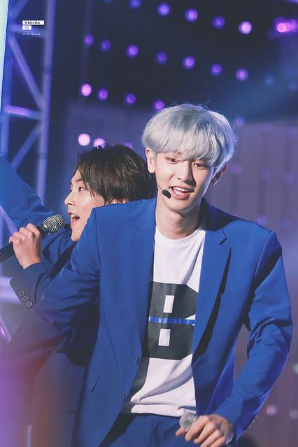 snow_9698's tweet photo. 150515 Chanyeol at Yonsei Festival cr. Whiteday27 http://t.co/OWsORmjdfu