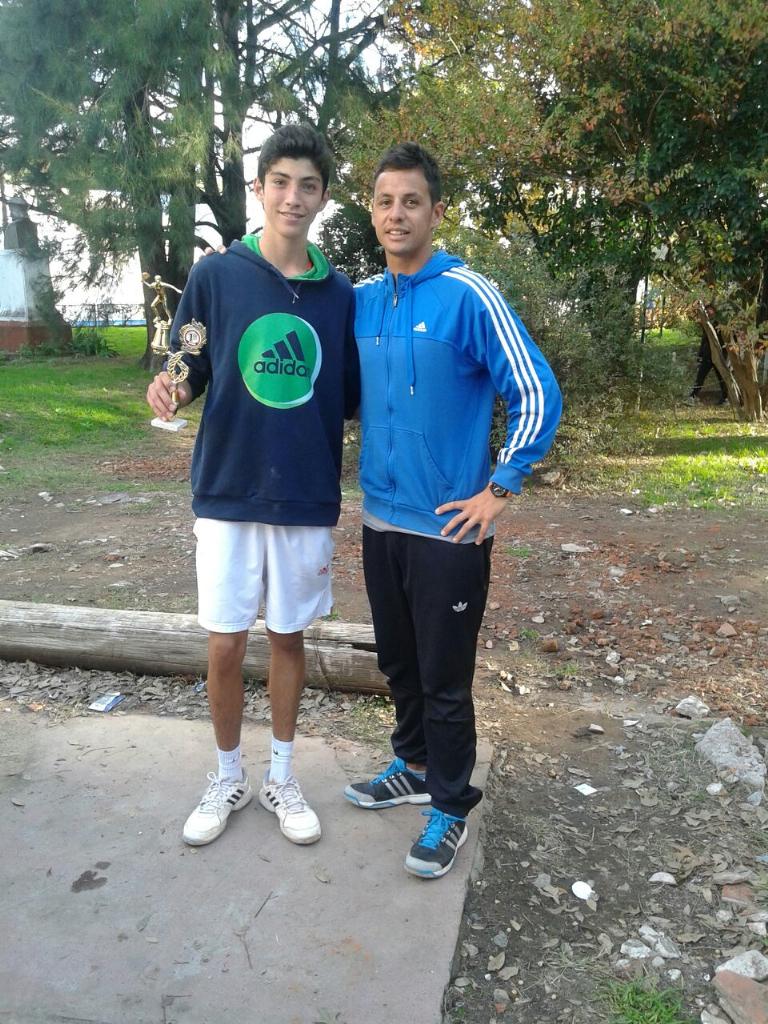 valgiTenis's tweet photo. Felicitaciones #JuaniDandres campeon G3 S.I.T.A.S. http://t.co/m8wGmXMBKC