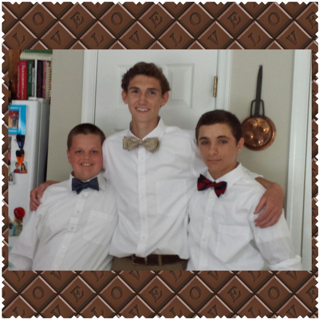 SoccerMomLa's tweet photo. #FirstNameSmith with his crew before the 8th Grade Dance.  #friends  #JP  #Mattie #MidloMiddle  #bowties http://t.co/jUUj6tDc5Y