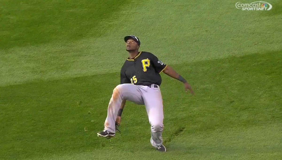 BleacherReport's tweet photo. VIDEO: Cubs won on a walk-off in the 12th after Gregory Polanco flubbed a routine fly ball http://t.co/wyvmLWlKee http://t.co/iKGGRHinqr