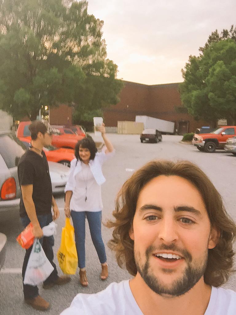 bigsteadman's tweet image. When the Queen is happy... 😎#Starbucksproblems