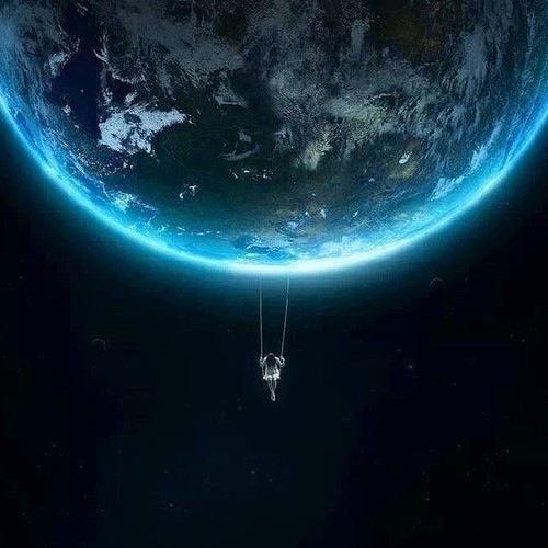 Blueberry1317's tweet photo. El vértigo no es saltar, es dejar tu mundo colgando de un hilo. http://t.co/DCoNqcmfr6