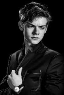 HAPPY 25TH BIRTHDAY THOMAS BRODIE-SANGSTER 